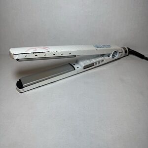 ConairPRO Nano Silver Ceramic Flat Iron Hair Straightener Tested and Working